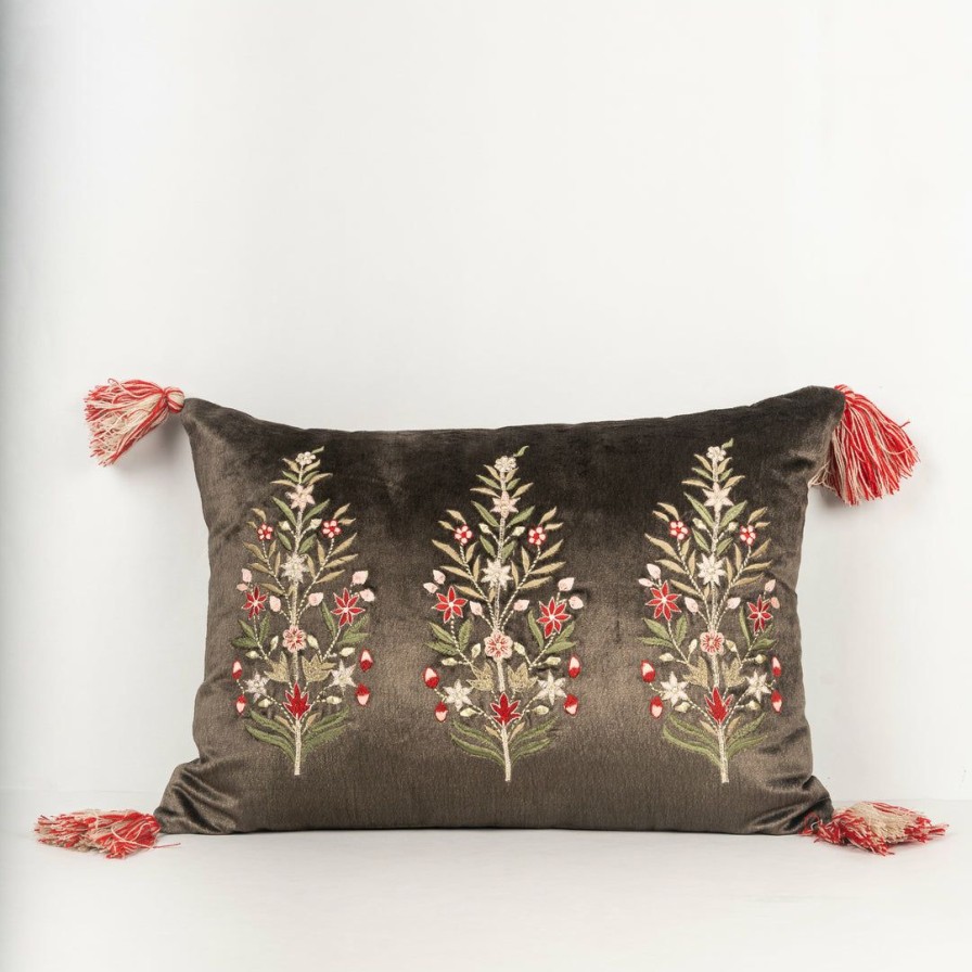 Textiles * | Elm And Oak Chinar Embroidered Cushion